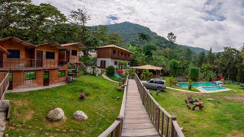 Hotel Y Restaurante Secretos Del Lago